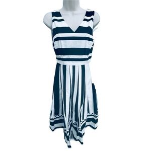 ModCloth black white striped daisy trim dress fit and flare v-neck (6872)